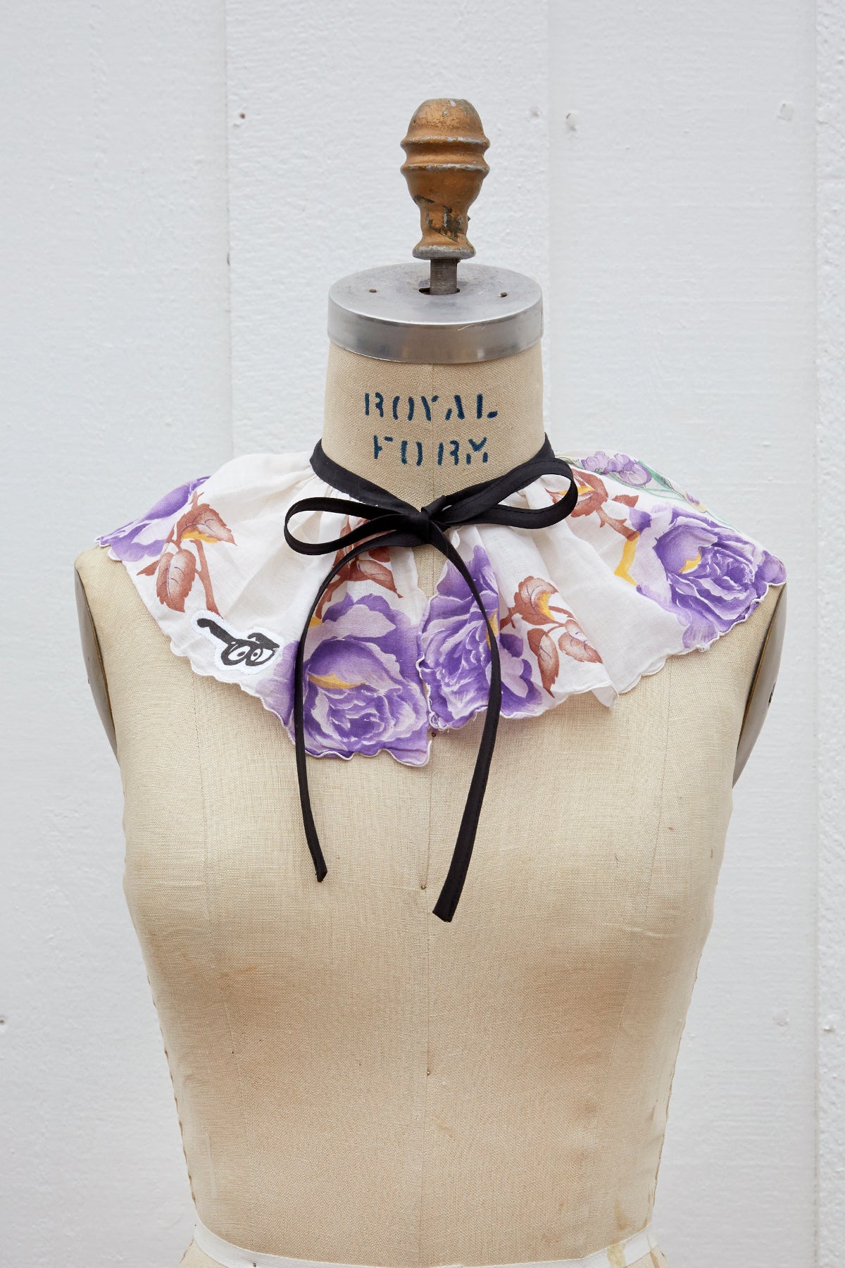 Hanky Collar
