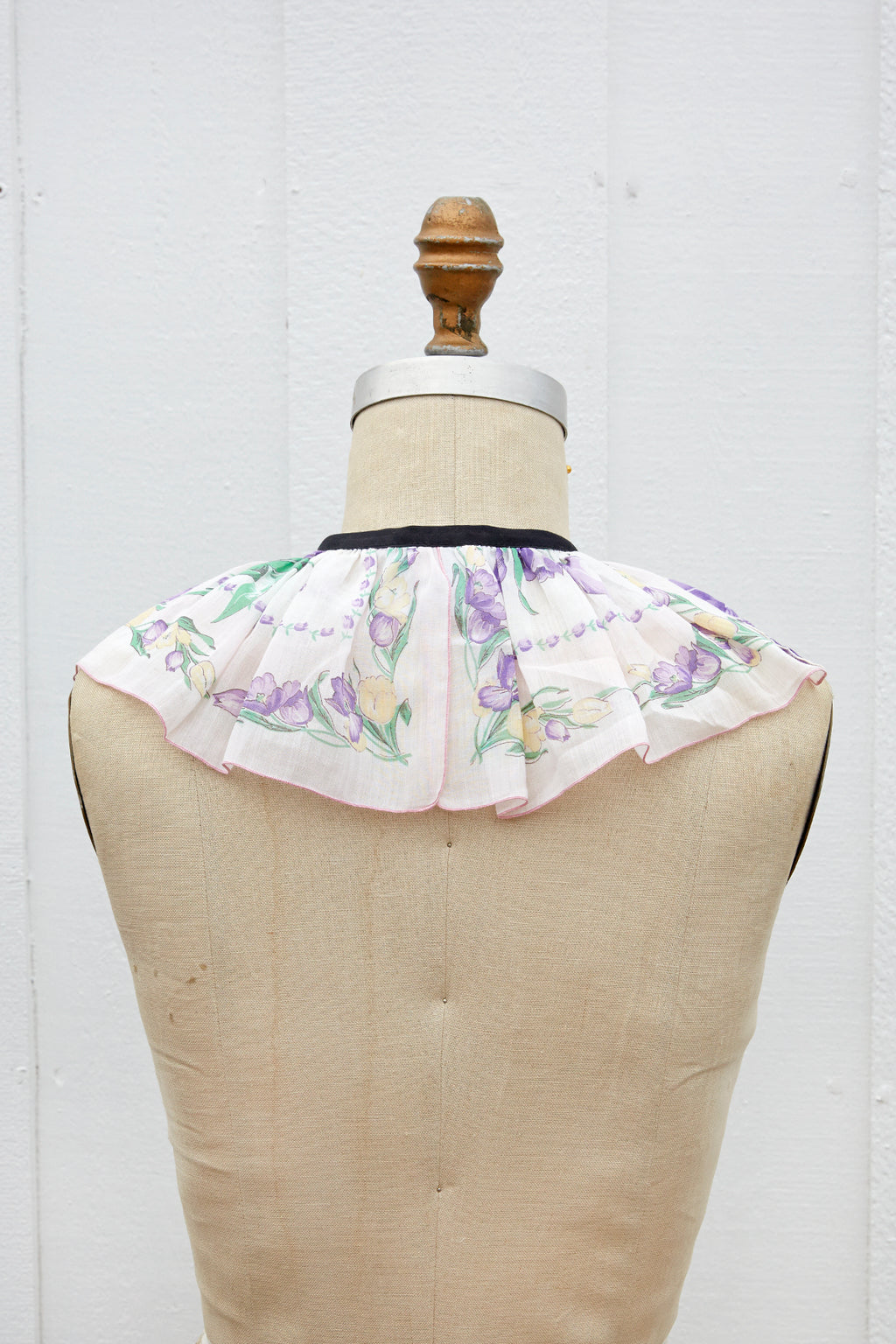 Hanky Collar